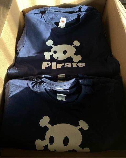 T shirt Pirate Montreuil