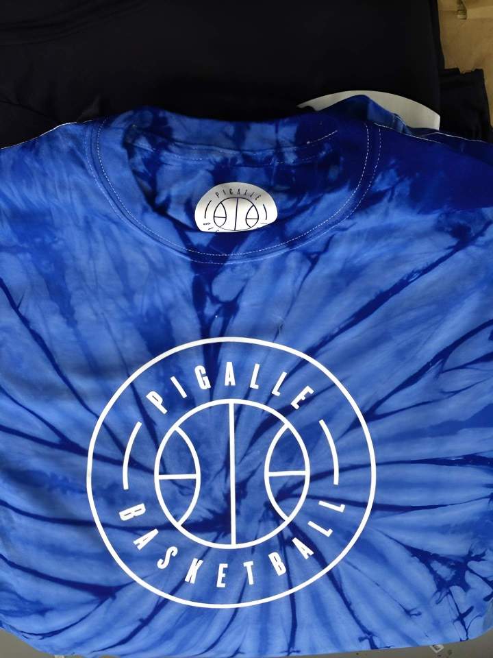 T shirt personnalisé à Montreuil